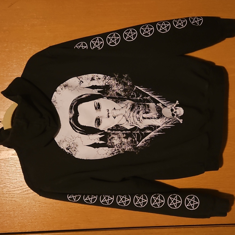 Gothic 90's Wednesday Addams Drinking Poison zippered hoodie w/ pockets! 💀